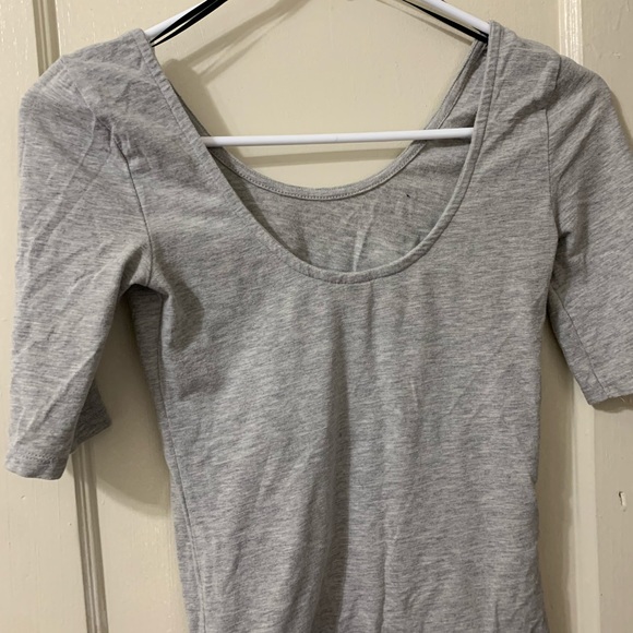 Graphic tee - Picture 3 of 3